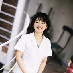 那須 聡果